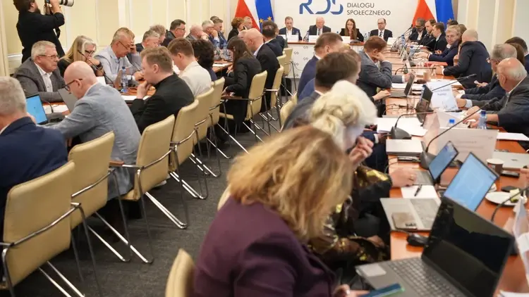 Posiedzenie plenarne Rady Dialogu Społecznego