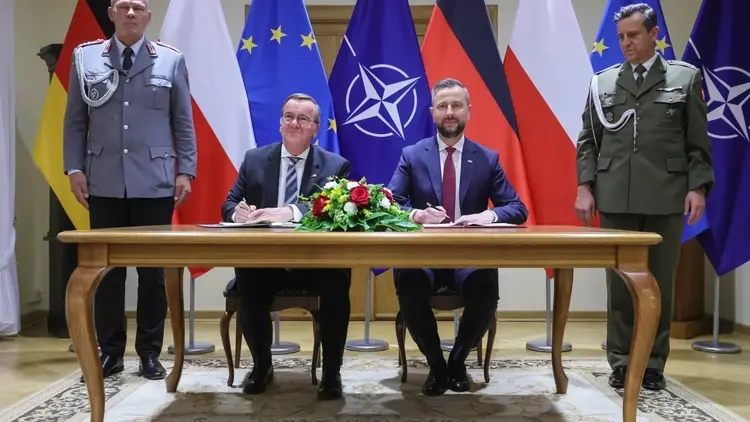 Podpisanie umowy o współpracy w dziedzinie obronności