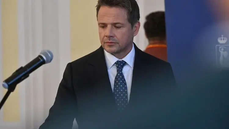 Rafał Trzaskowski podczas konferencji