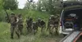Trening ukraińskich żołnierzy przy lesie