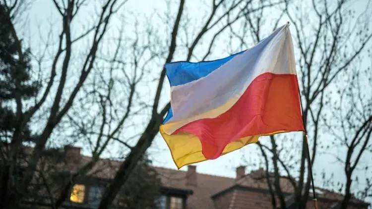flaga polska i ukraińska
