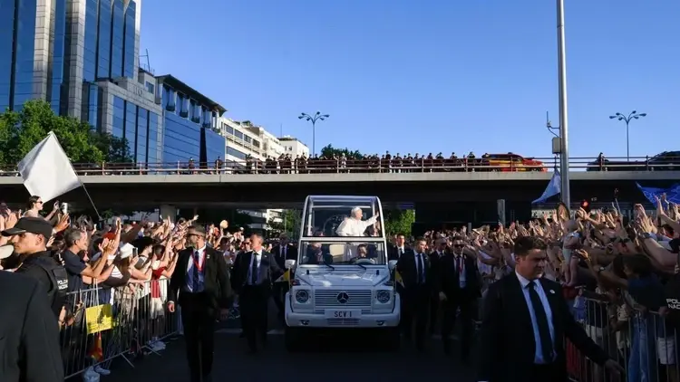 papież w Hiszpanii spotkał się z młodzieżą