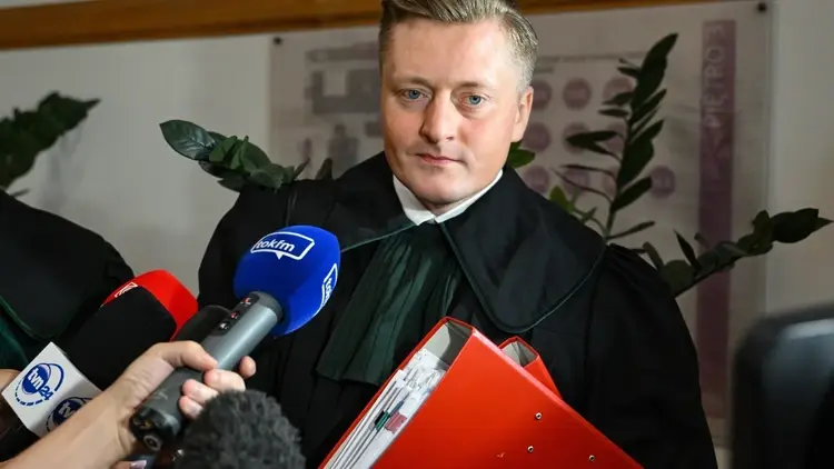 Adwokat Bartosz Lewandowski przed posiedzeniem ws. zażalenia na zastosowanie aresztu dla Zbigniewa Ziobry