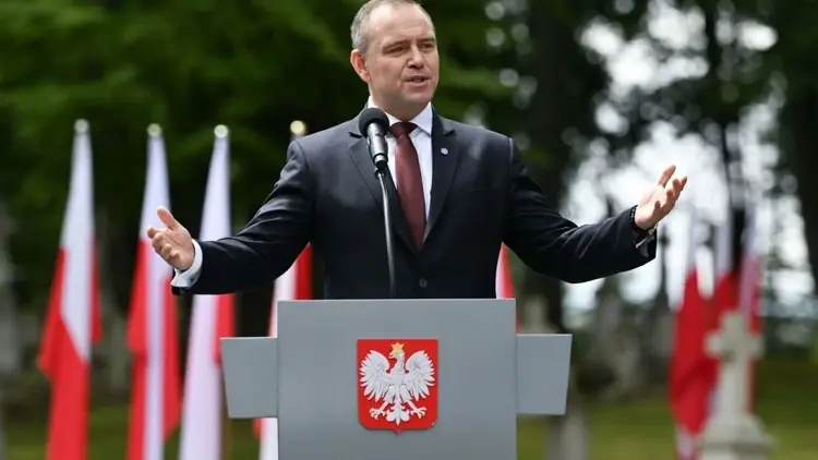 Karol Nawrocki w Radrużu przemawia