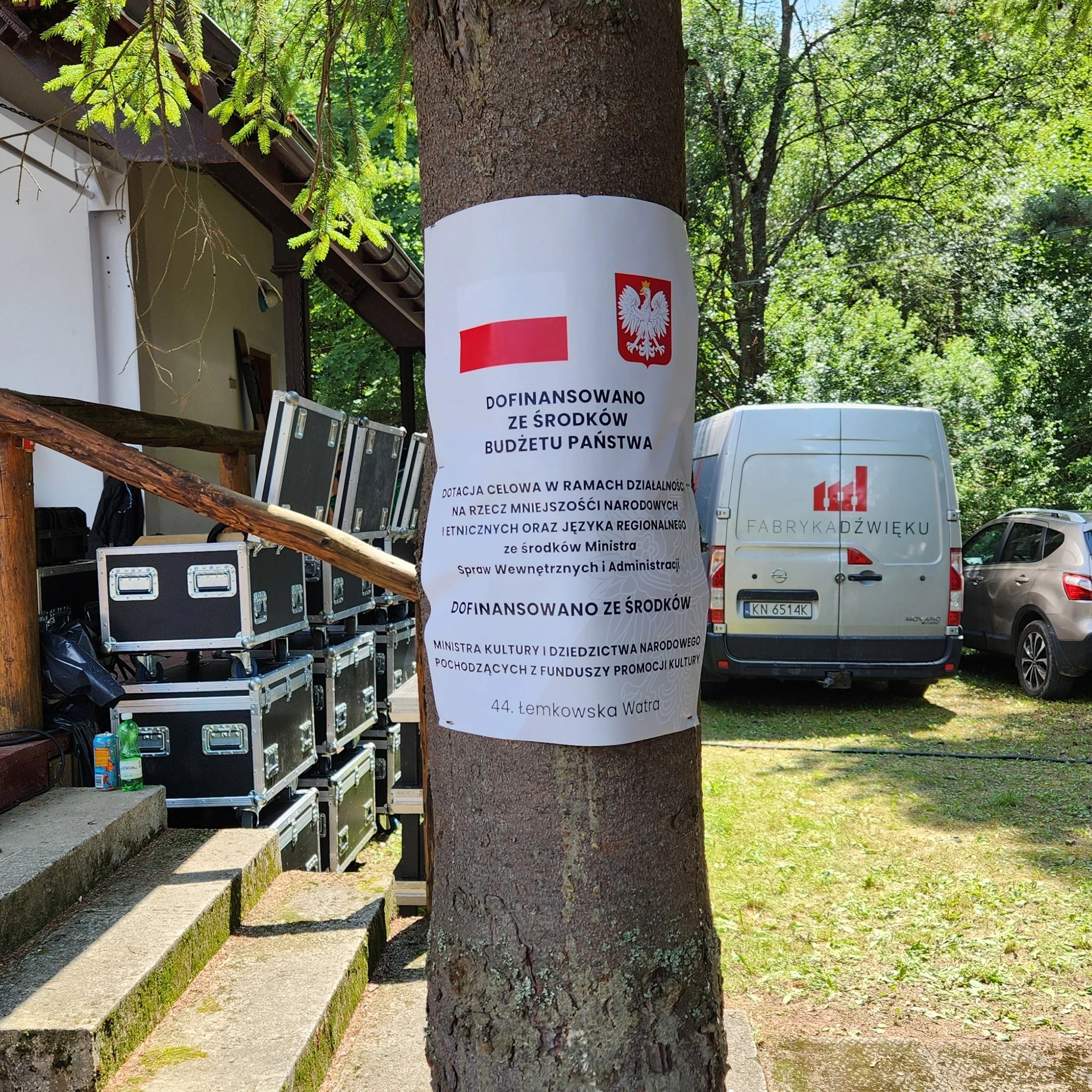 Informacja o wsparciu festiwalu Watra w Zdyni ze środków MSWiA oraz MKiDN