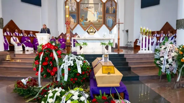 wnętrze kościoła pw. Niepokalanego Poczęcia Najświętszej Maryi Panny w Lublinie