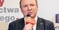 Jacek Kurski przemawia do mikrofonu