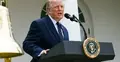 Donald Trump przemawia na konferencji prasowej