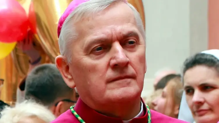 poznański biskup pomocniczy