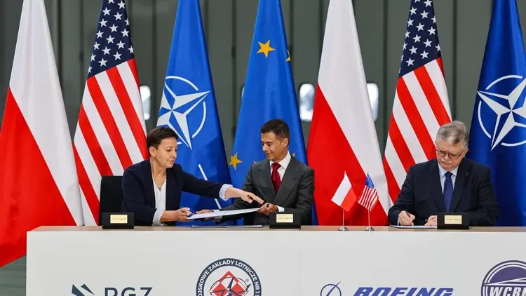 Podpisanie umów offsetowych między WZL-1 oraz WCBKT S.A. a firmą Boeing
