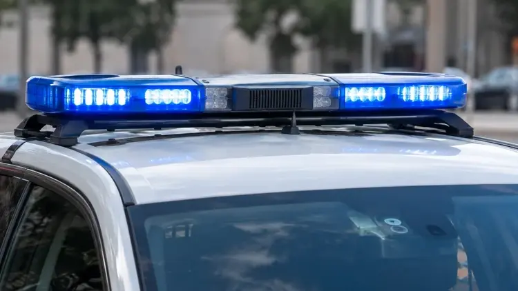 17-latek z rozległymi poparzeniami. Policja zatrzymała trzy osoby