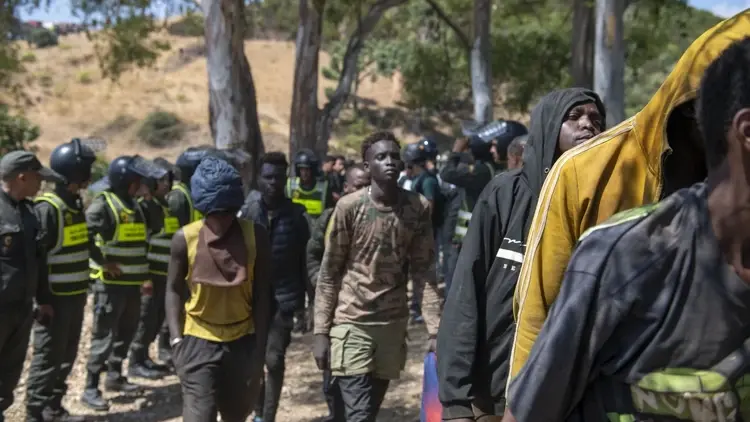 Marokańskie służby aresztują migrantów próbujących przedostać się do Ceuty