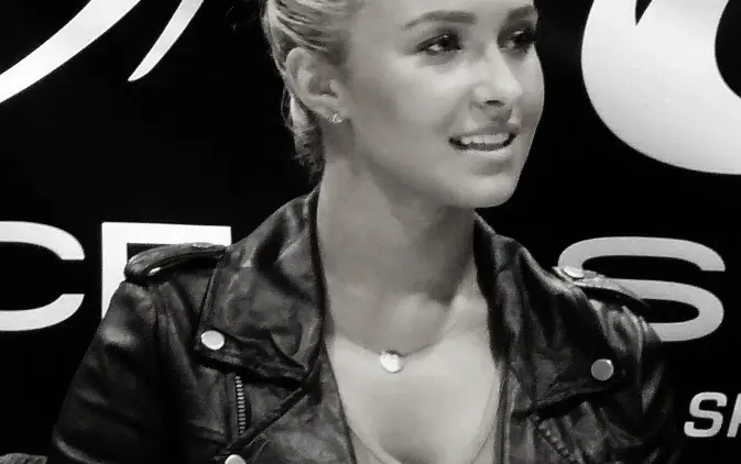 Nowe szczegóły śmierci Hayden Panettiere. Służby nadal badają sprawę