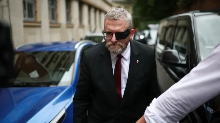 Lider Konfederacji Korony Polskiej, europoseł Grzegorz Braun
