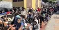 Migranci w Ceucie czekają na miejsce w ośrodku