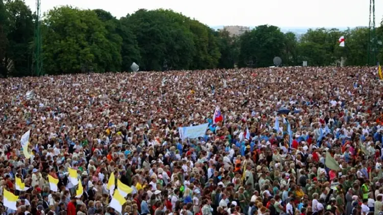 pielgrzymi na Jasnej Górze