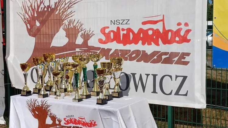 Turniej Zakładów Pracy w Łowiczu organizowany przez Solidarność