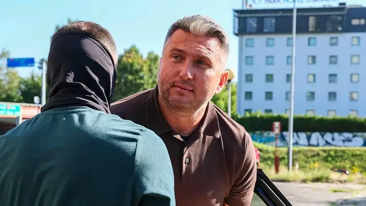 Radosław Piesiewicz doprowadzany do prokuratury