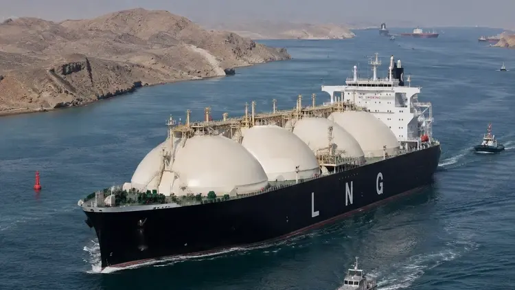 Tankowiec przewożący LNG - grafika ilustracyjna
