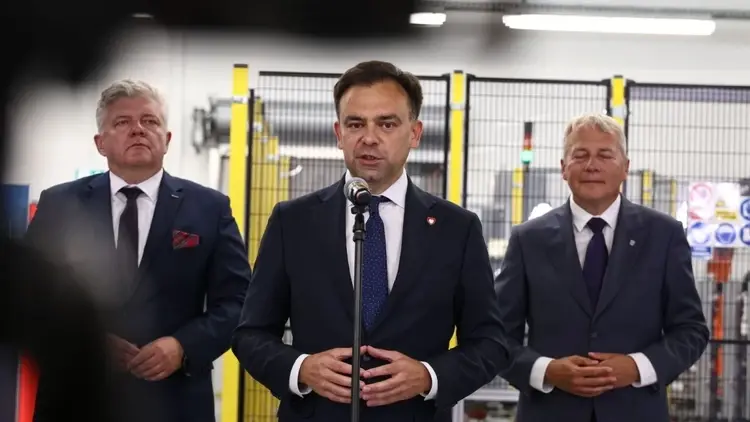 Andrzej Domański przemawia