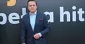 Bogdan Rymanowski na scenie polsatu podczas prezentacji jesiennej ramówki