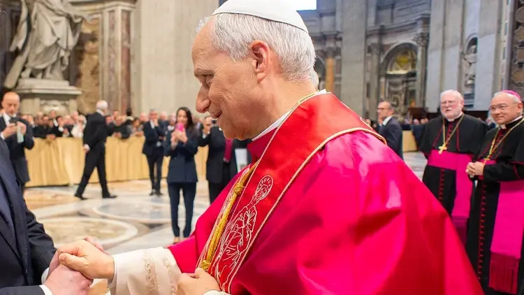 papież w bazylice św. Piotra