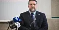 Tadeusz Szemiot przemawia na radzie miasta