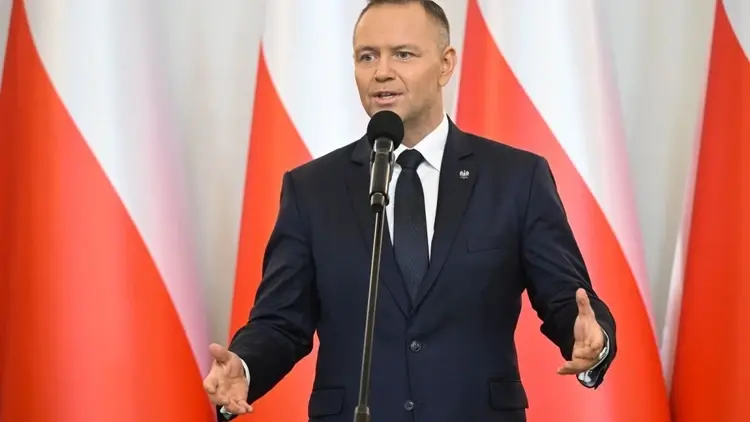 Karol Nawrocki przemawia