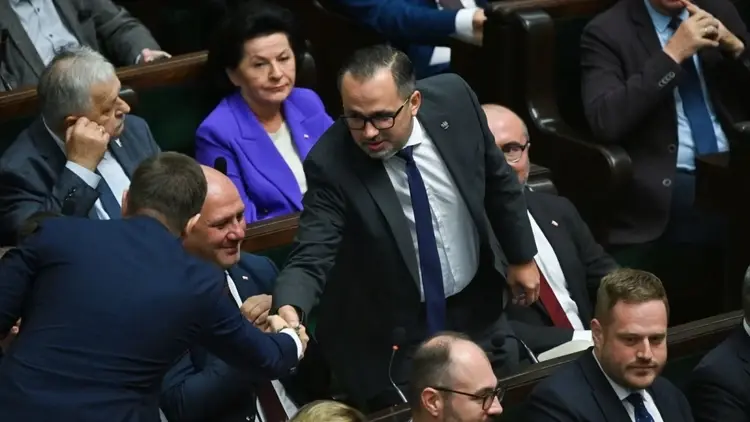 Marcin Horała na sali sejmowej