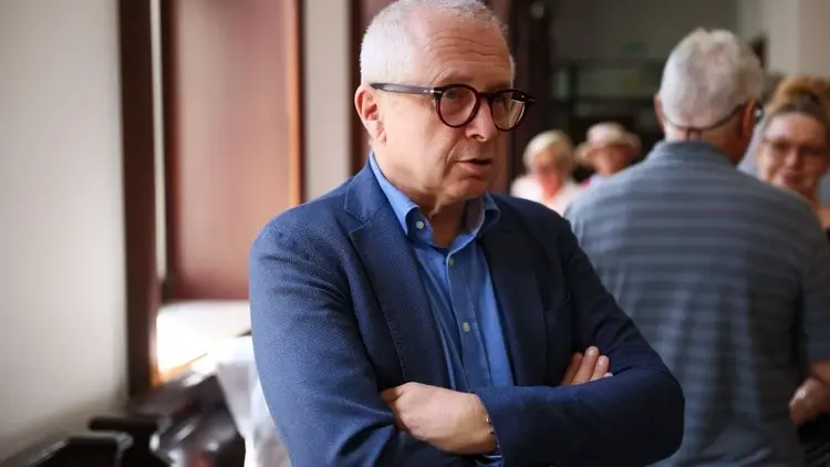 Jacek Dubois