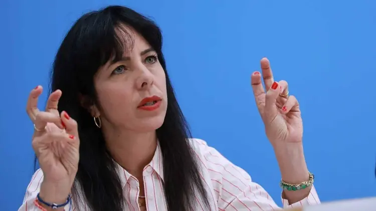 Elif Eralp, kandydatka Lewicy na burmistrz Berlina