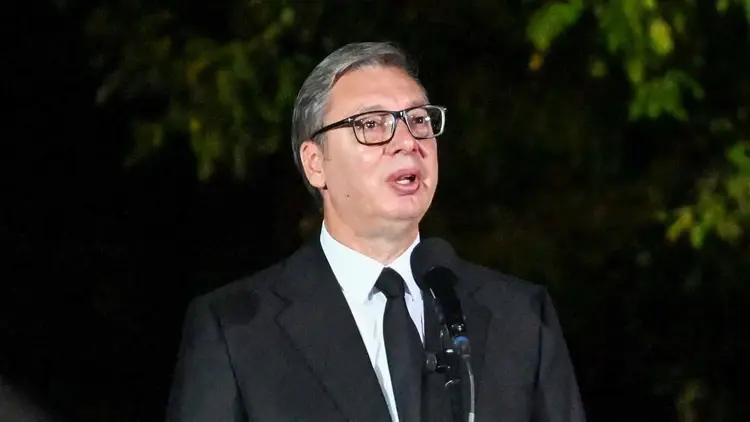 Prezydent Serbii Aleksandar Vuczić ustąpił ze stanowiska