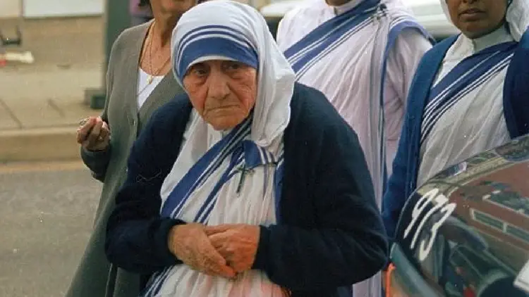 Anjezë Gonxha Bojaxhiu