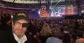 Grzegorz Braun na koncercie Sanah - zdjęcie modyfikowane przez AI