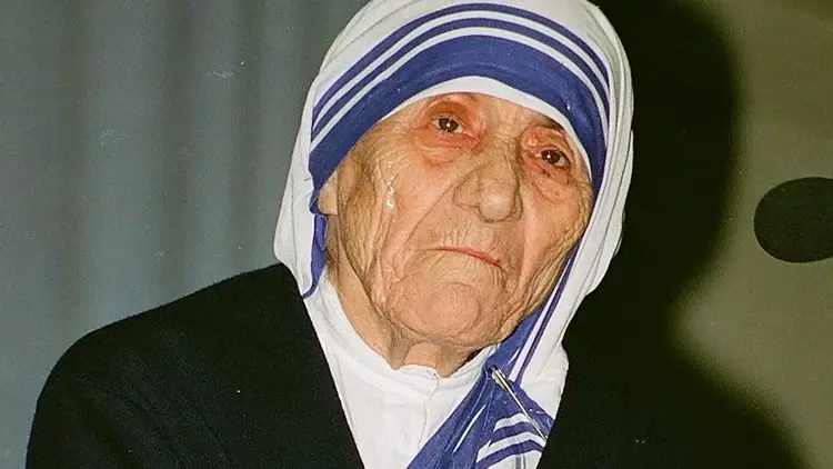 Anjezë Gonxha Bojaxhiu
